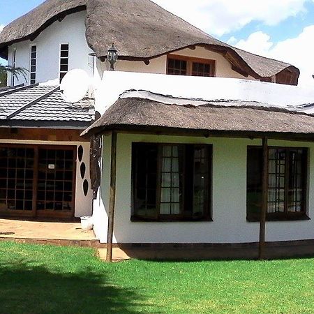 Warembo Lodge Grootvlei Exterior photo